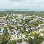 4Br Seaview Apartment At Calablanca D5