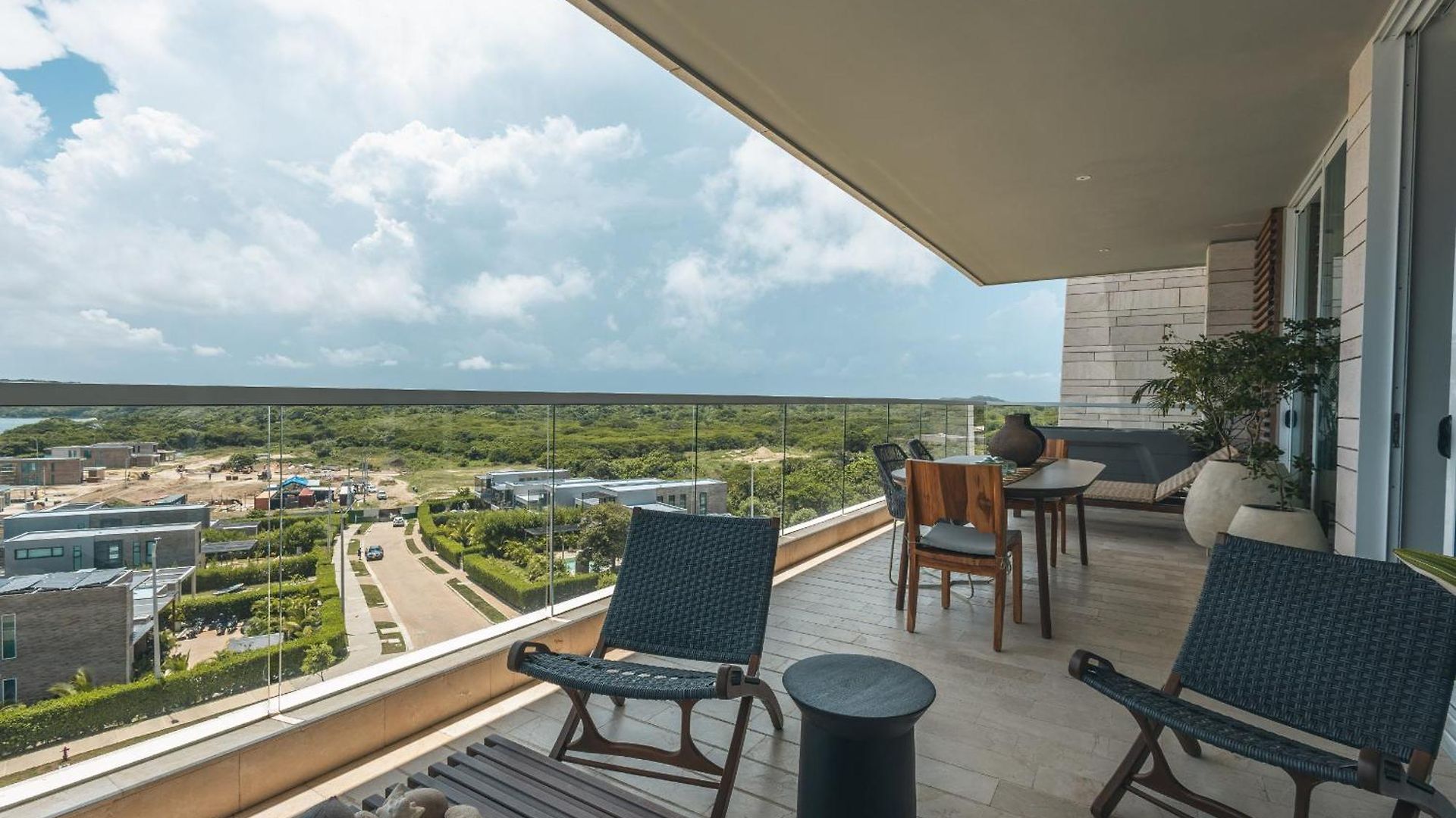 Apartamento 4br Seaview At Calablanca D5
