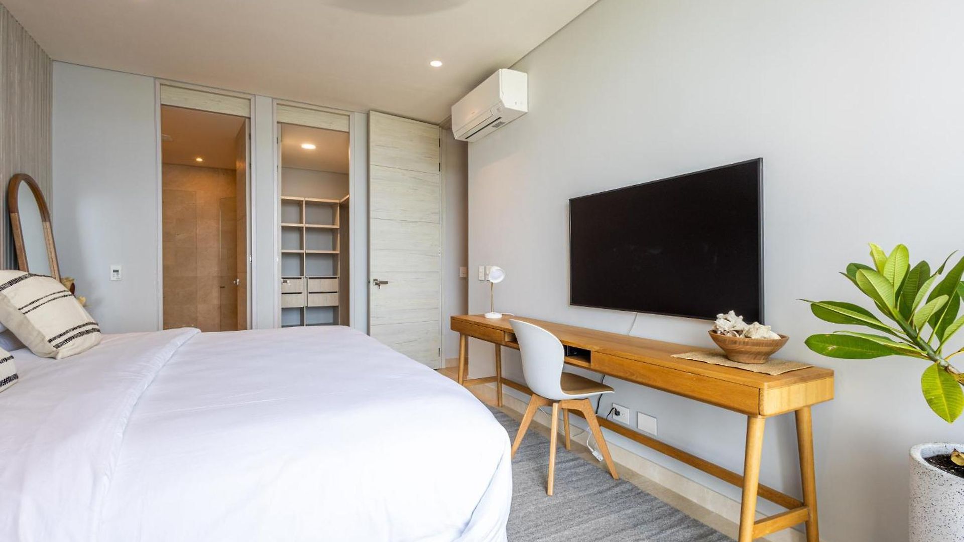Apartamento 4br Seaview At Calablanca D5 *