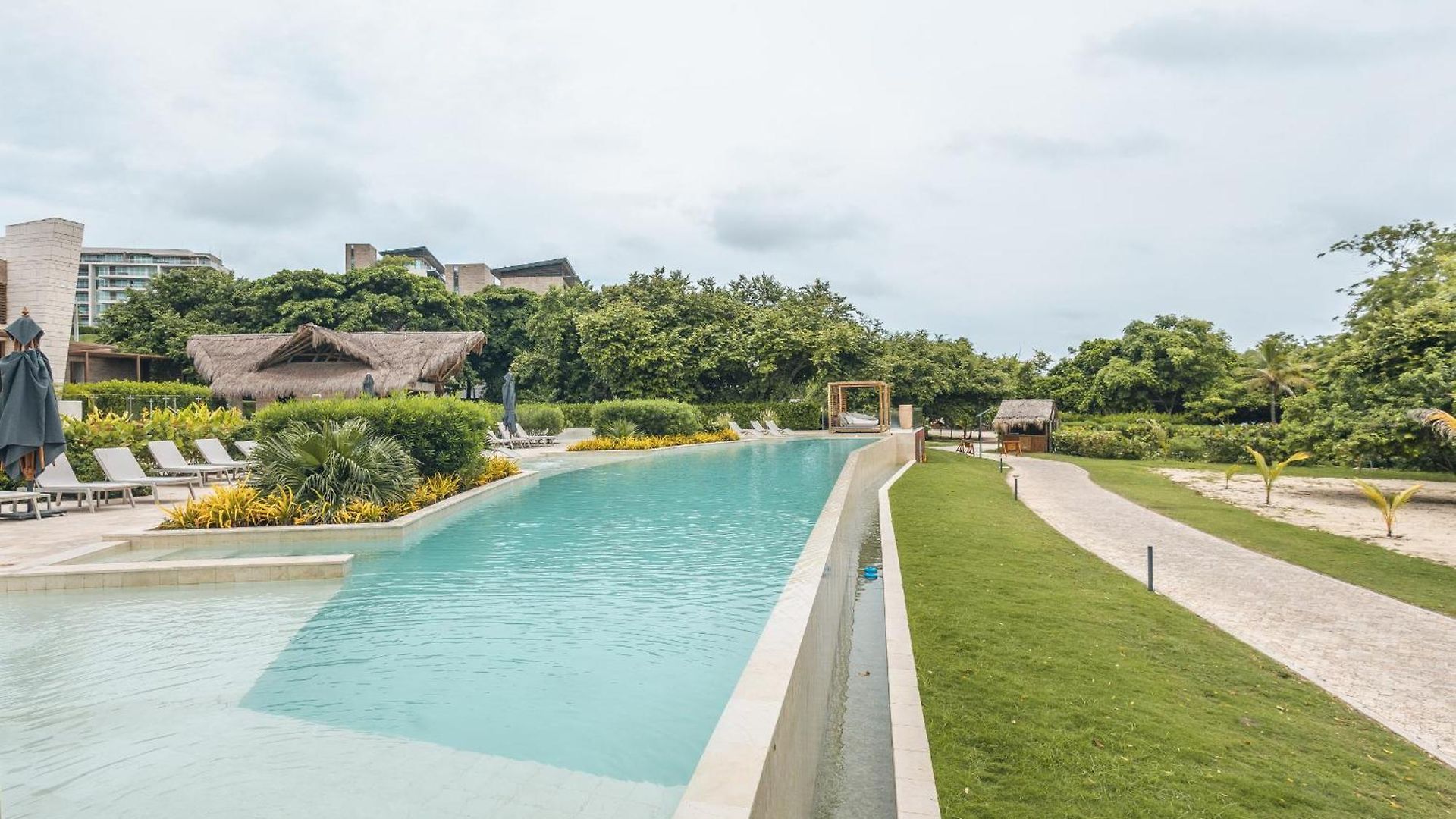 Apartamento 4br Seaview At Calablanca D5 Cartagena